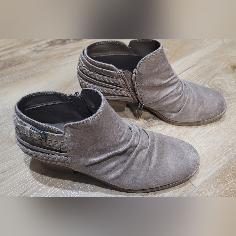 Scrunch ankle booties